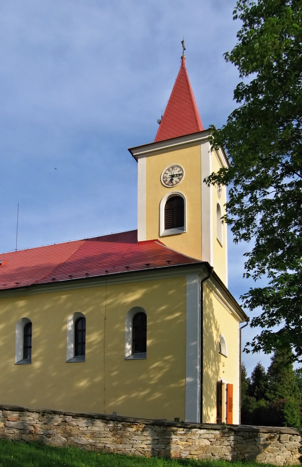 Kostel v Kunvaldu